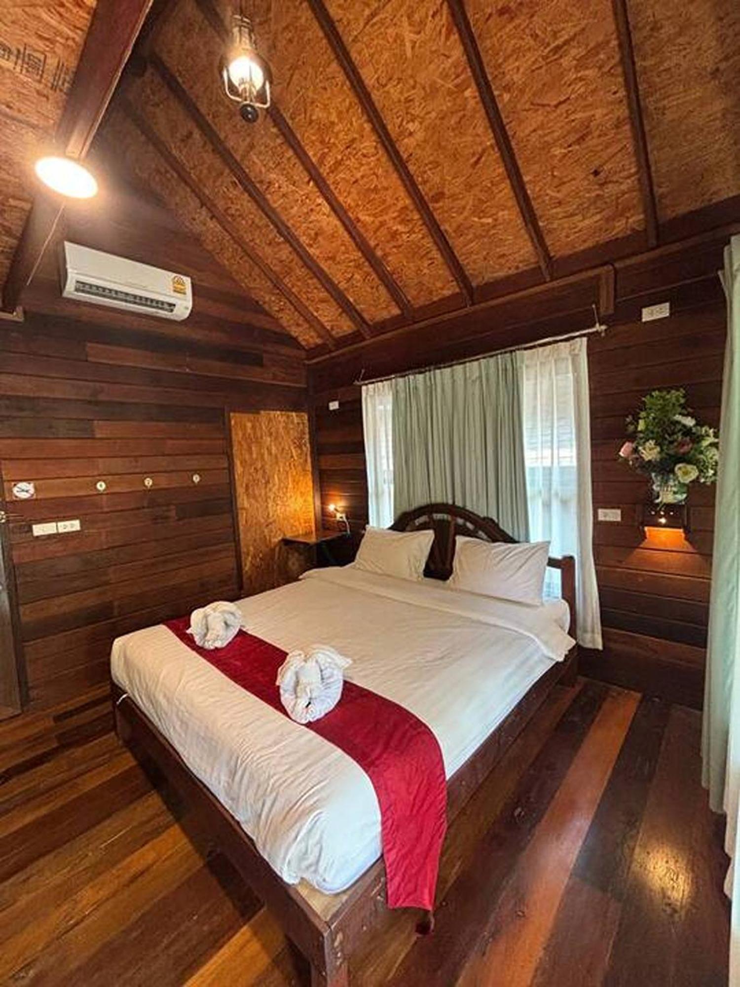 Boutique Village Hotel Ao Nang Buitenkant foto