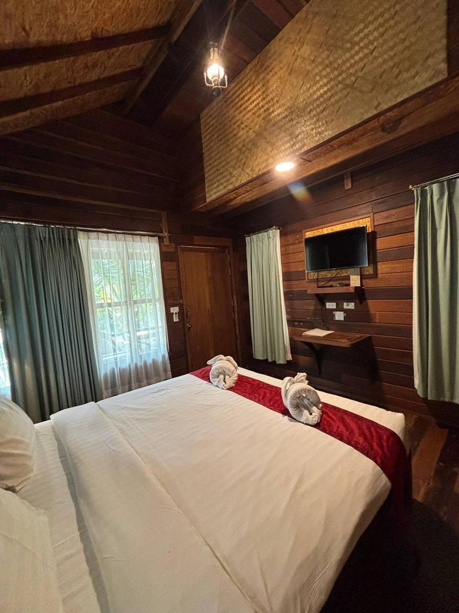 Boutique Village Hotel Ao Nang Buitenkant foto